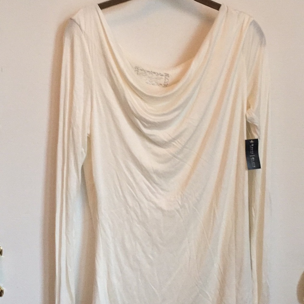 Scoop neck top, ecru